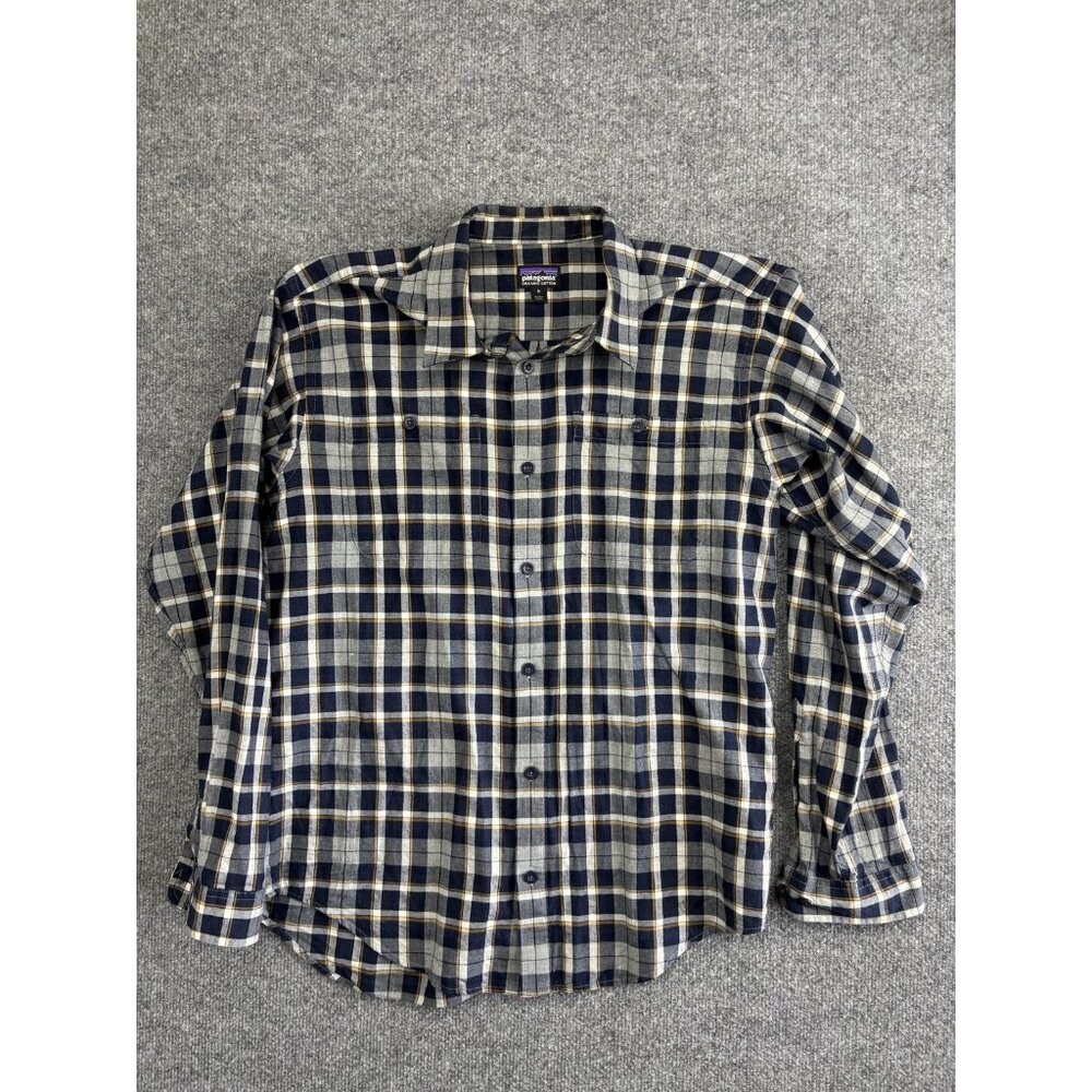 Patagonia Shirt Mens Medium Blue Gray‎ Plaid Organic Cotton Flannel Long Sleeve
